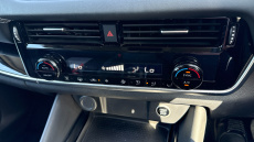 Nissan Qashqai 1.3 DiG-T MH 158 N-Connecta 5dr Xtronic Petrol Hatchback